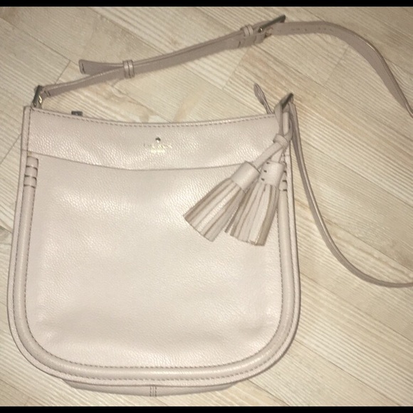 kate spade Handbags - Kate Spade Purse